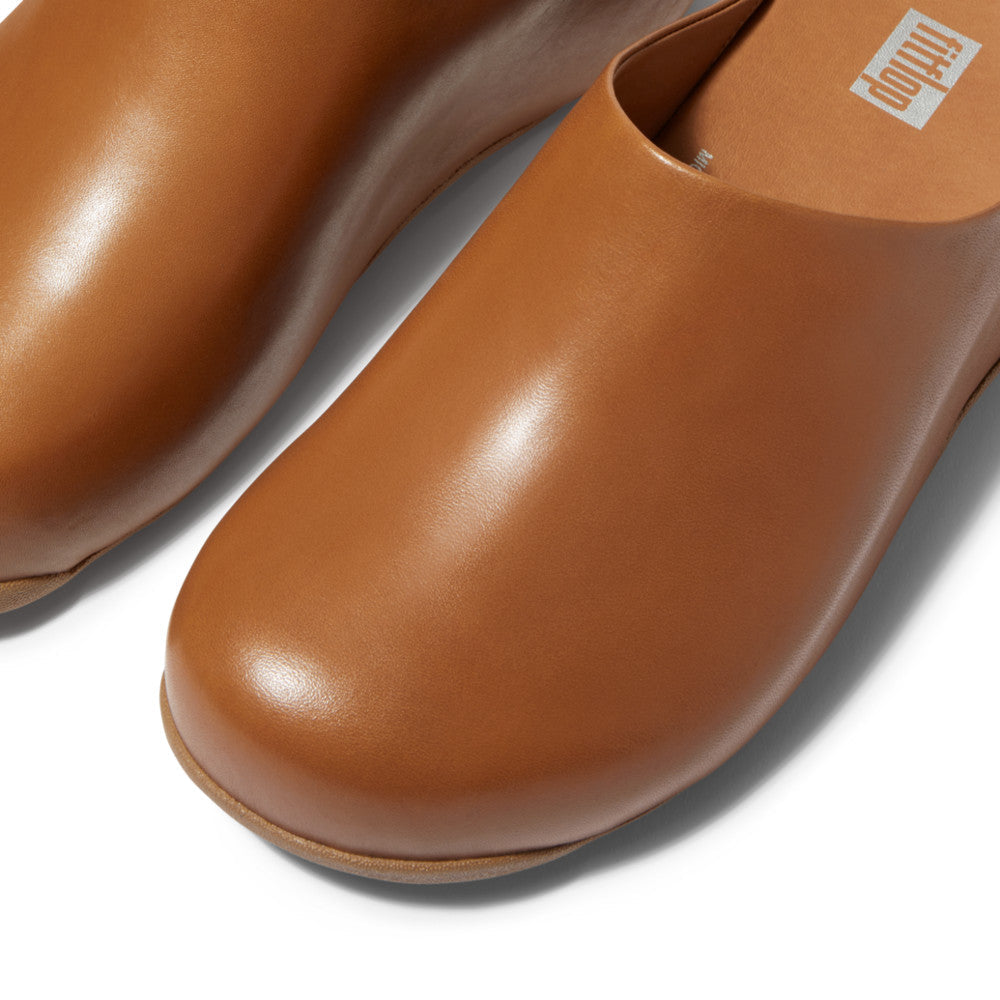 fitflop shuv leather clogs