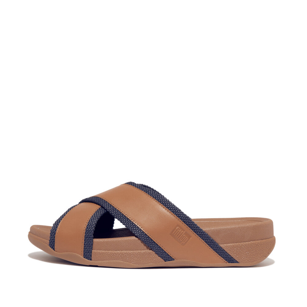【FITFLOP】SURFER NUBUCK CROSS SLIDES◆サンダル Surfer Mens Tumbled-Leather Cross Slides - The Ultimate Foot