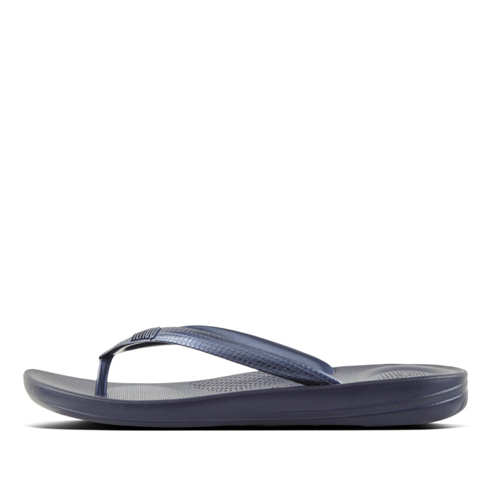 FitFlop iQushion Ergonomic Thongs Navy – FitFlop Australia